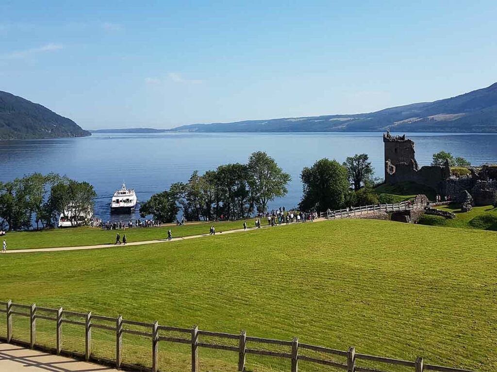 Loch Ness - Urquhart Castle