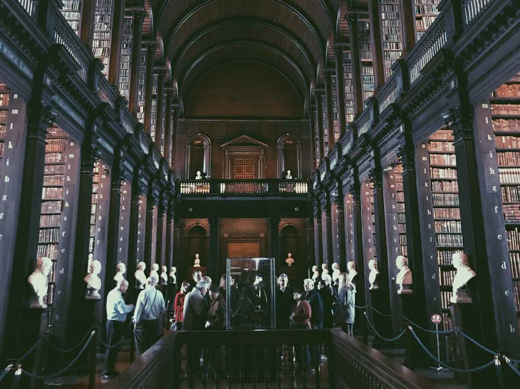 trinity College, Dublin